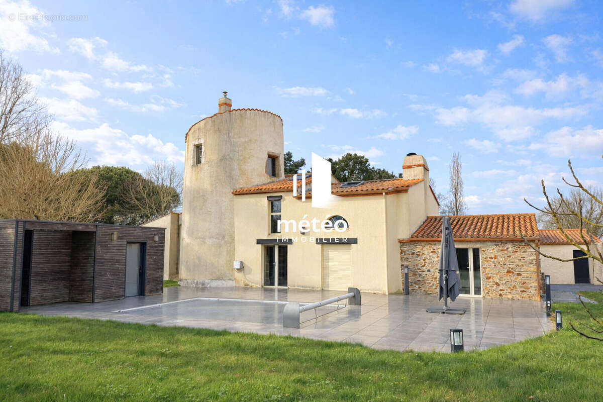 Maison à SAINTE-FOY