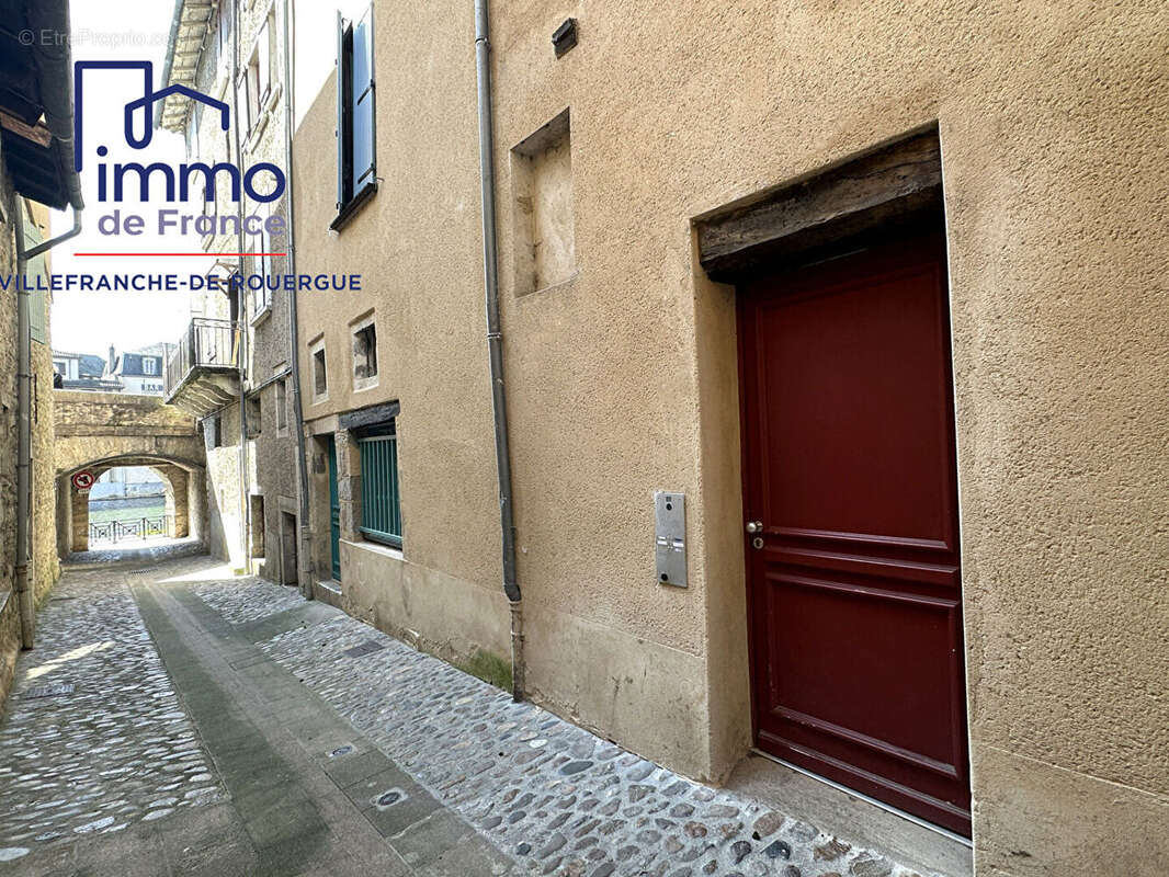 Appartement à VILLEFRANCHE-DE-ROUERGUE