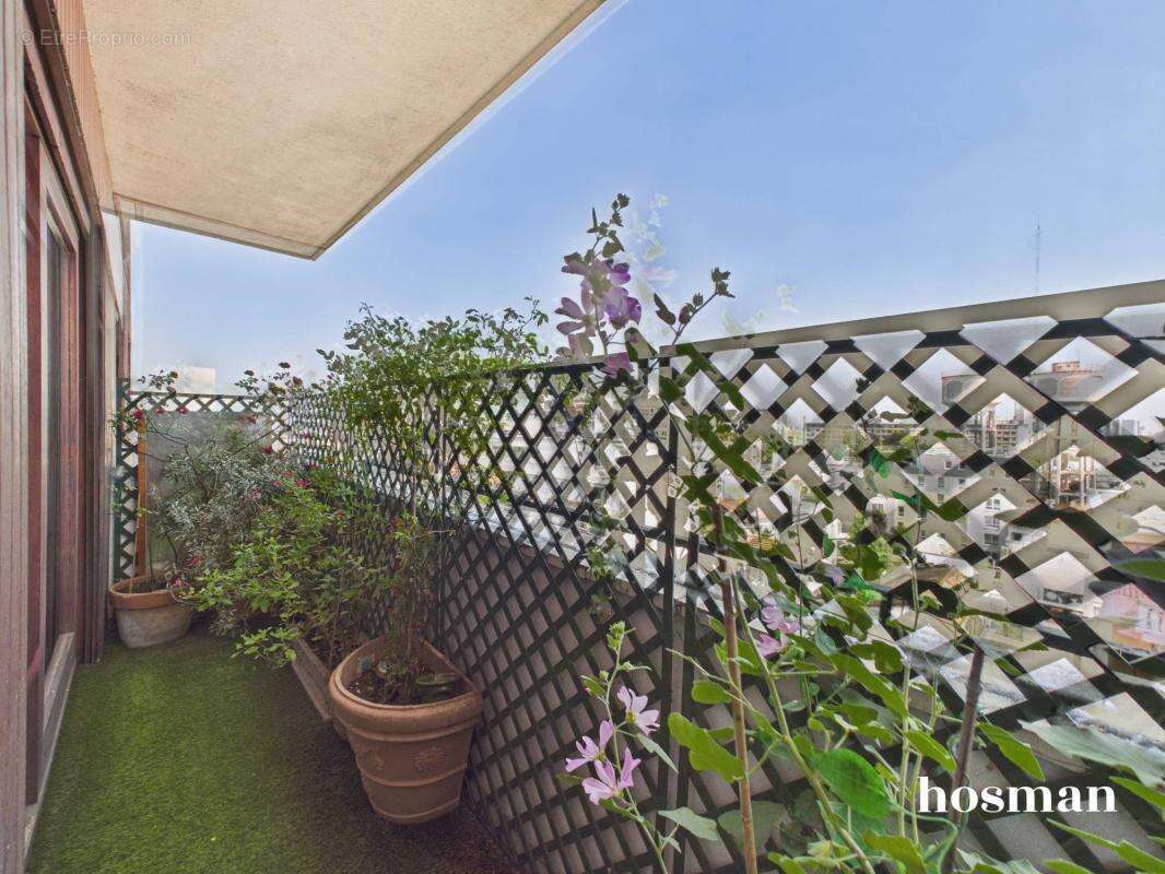 Appartement à PARIS-20E