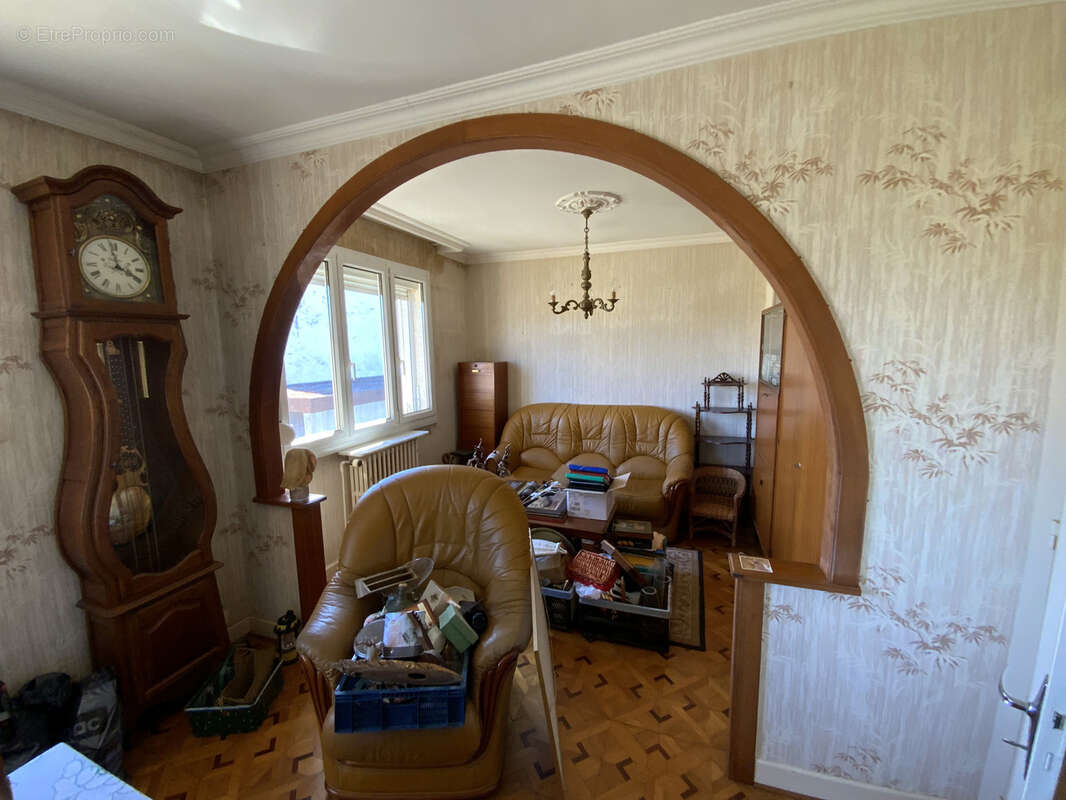 Maison à SAINT-SAUVEUR