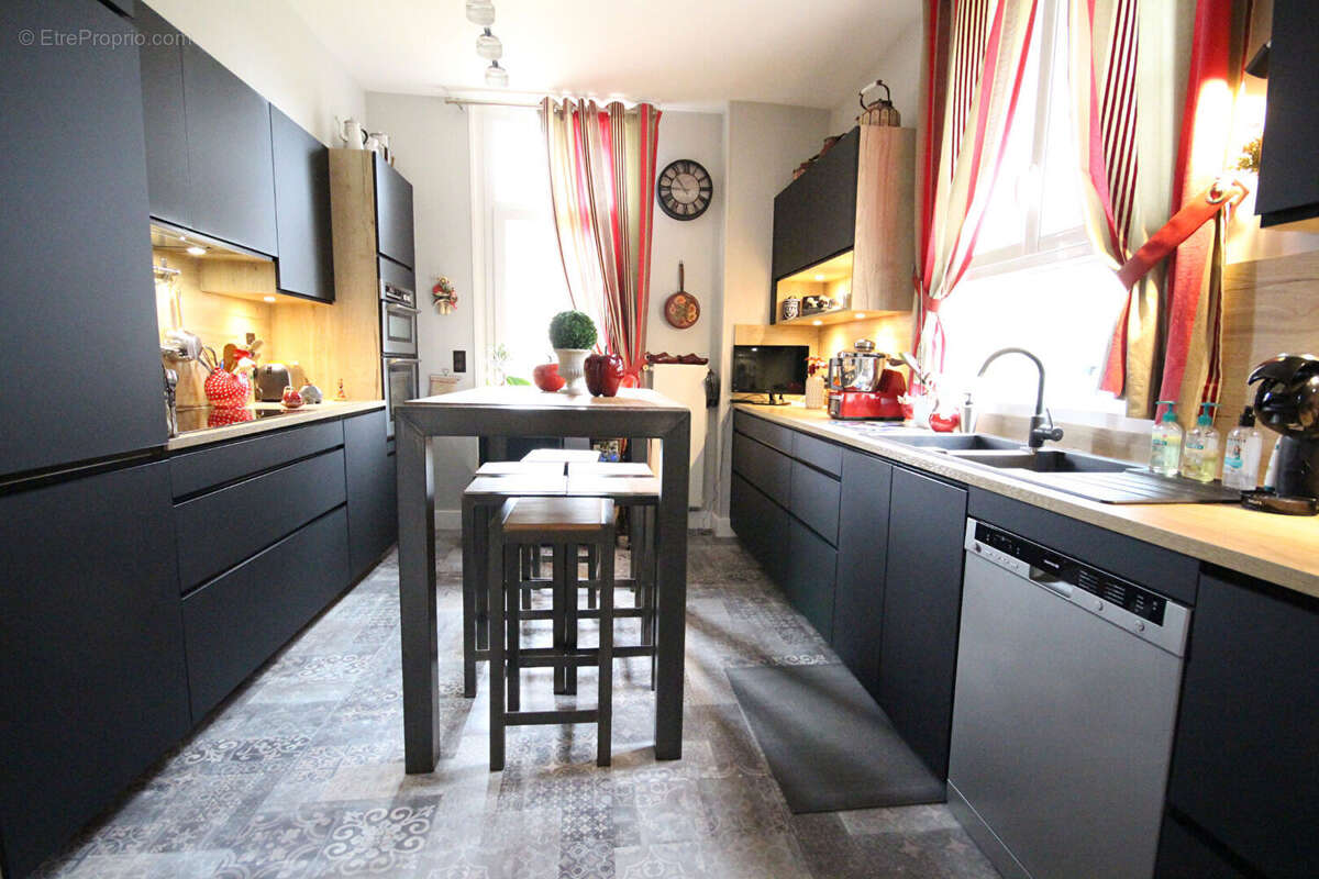 Maison à PONT-SAINTE-MAXENCE