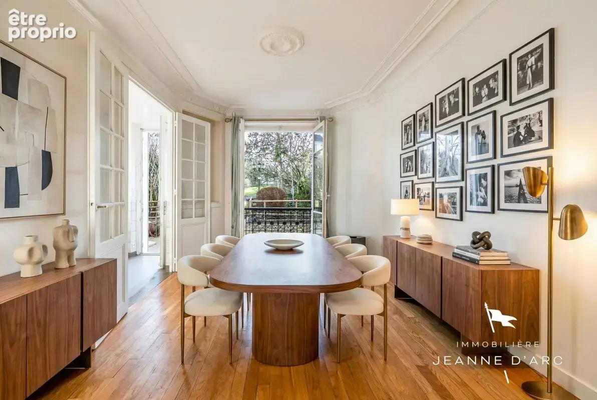 Versailles - place de la loi - maison de 238 m² au sol - 7 chambres - jardin - garage - photo 7