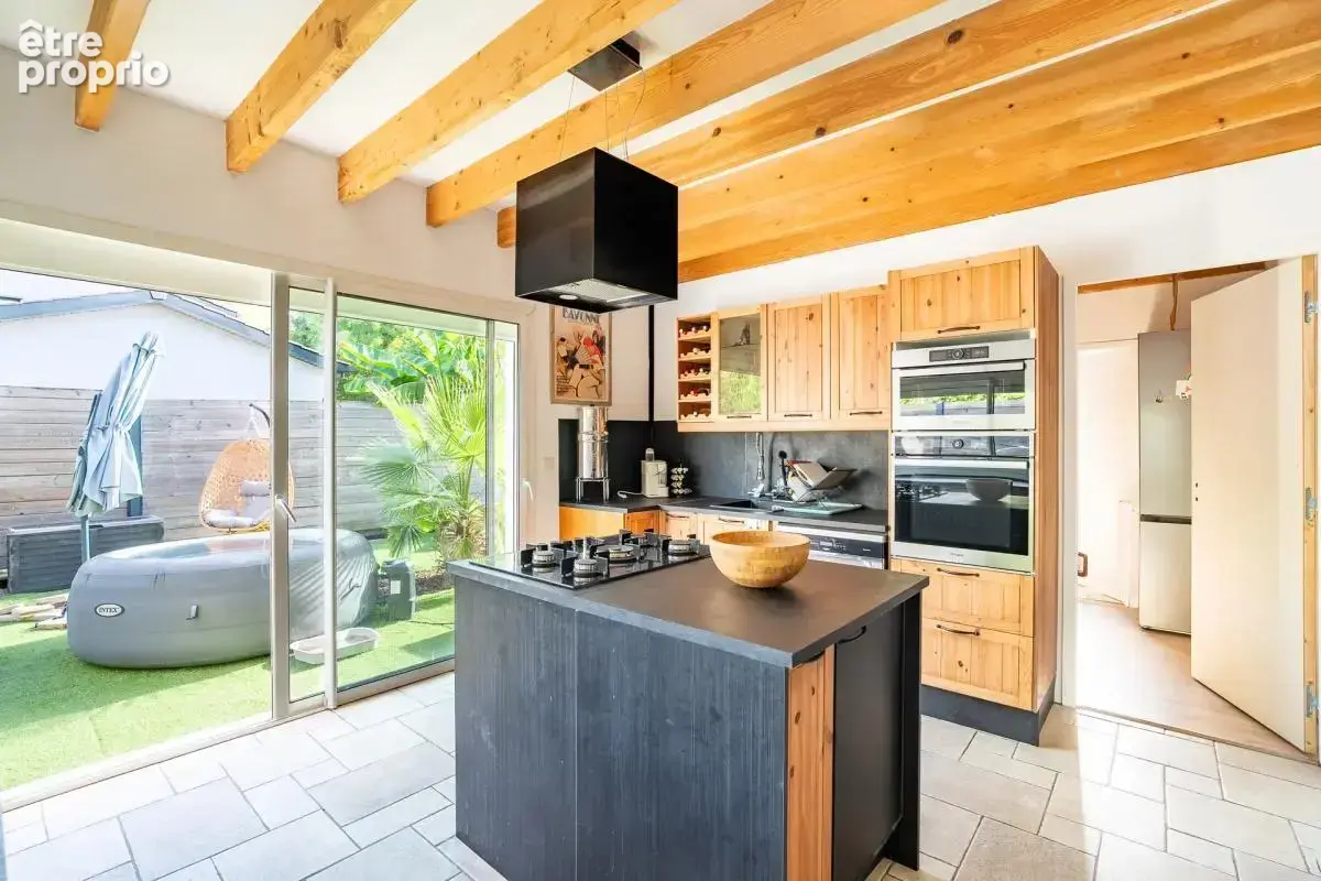 Maison de 5 pièces de 140 m² au Pian-Médoc - photo 5
