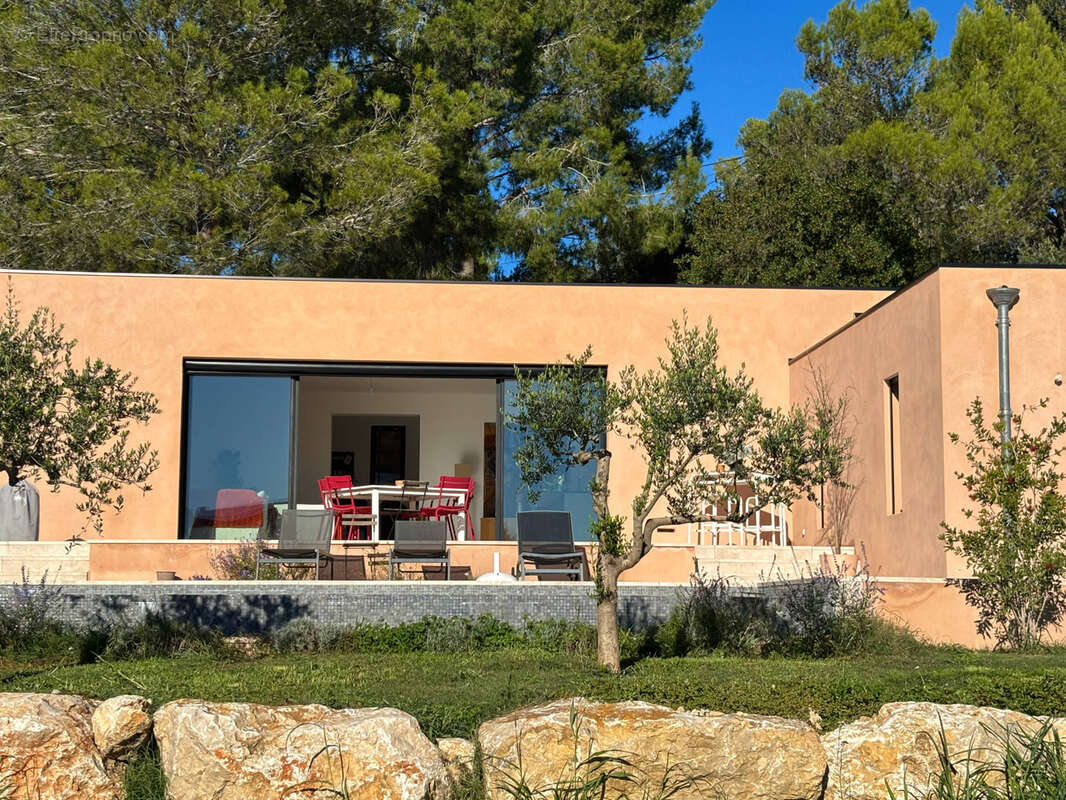 Maison à UZES