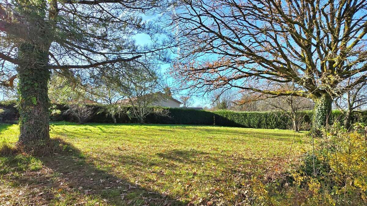 Maison de village 5p + Jardin + Garage - Calme et Campagne - photo 5