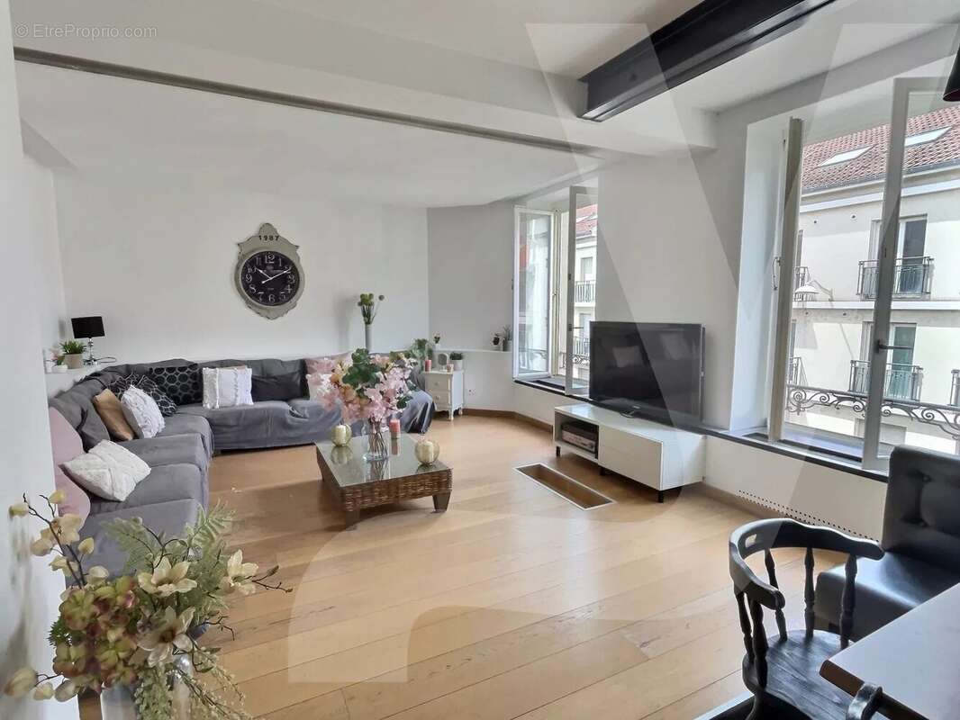Loft duplex – Centre-ville Nancy - photo 6
