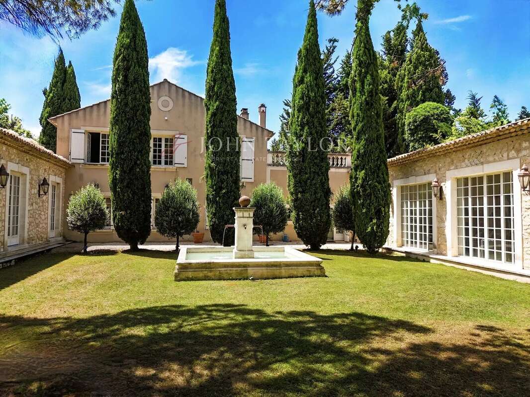 Maison à MOLLEGES