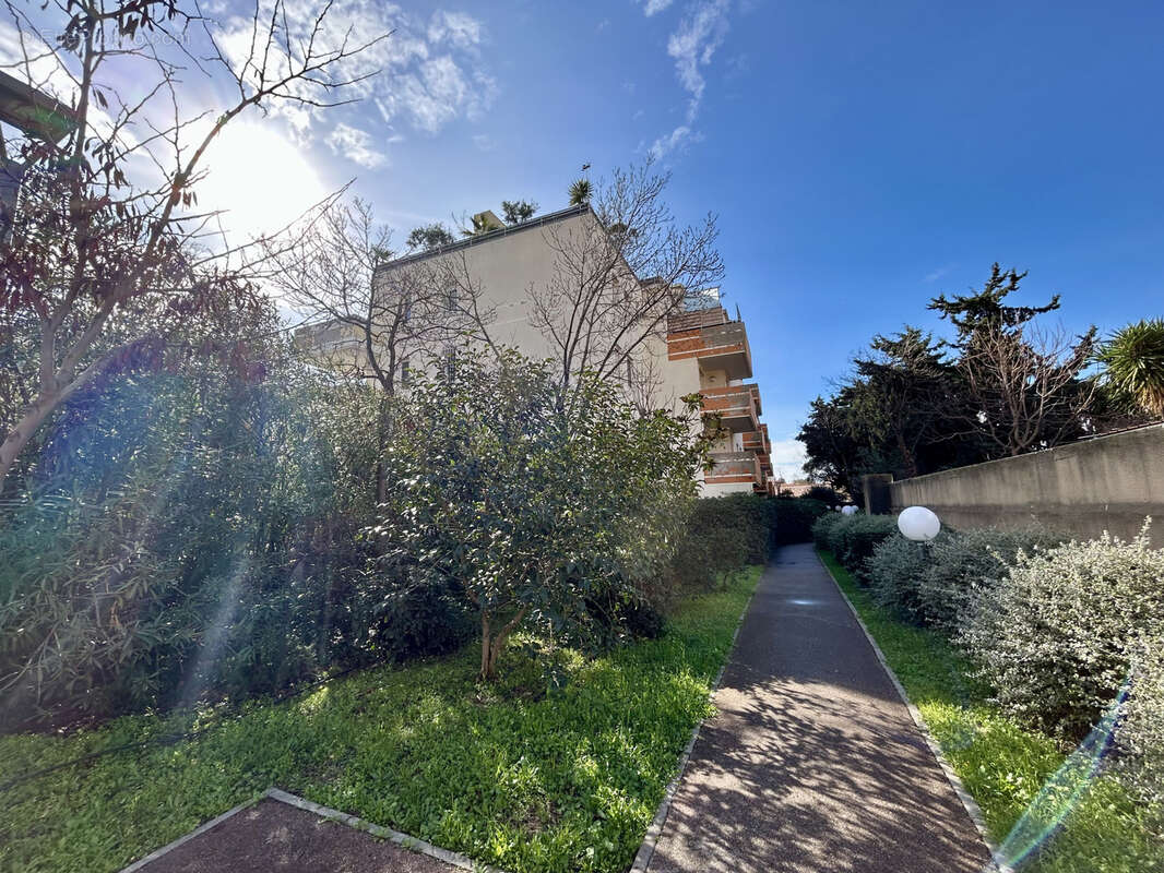 Appartement à MARSEILLE-10E