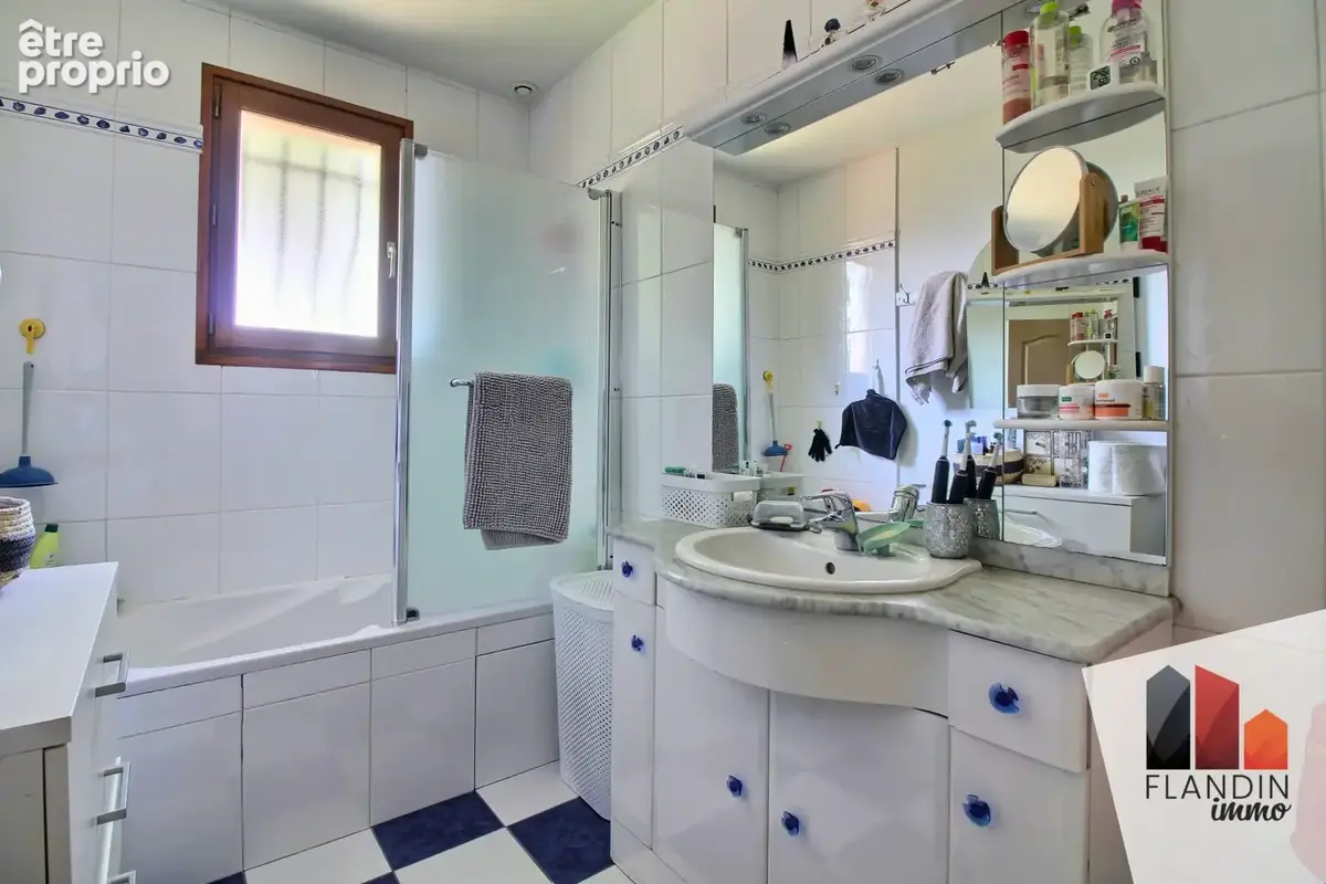 Maison 121 m² à Vernaison  - photo 8