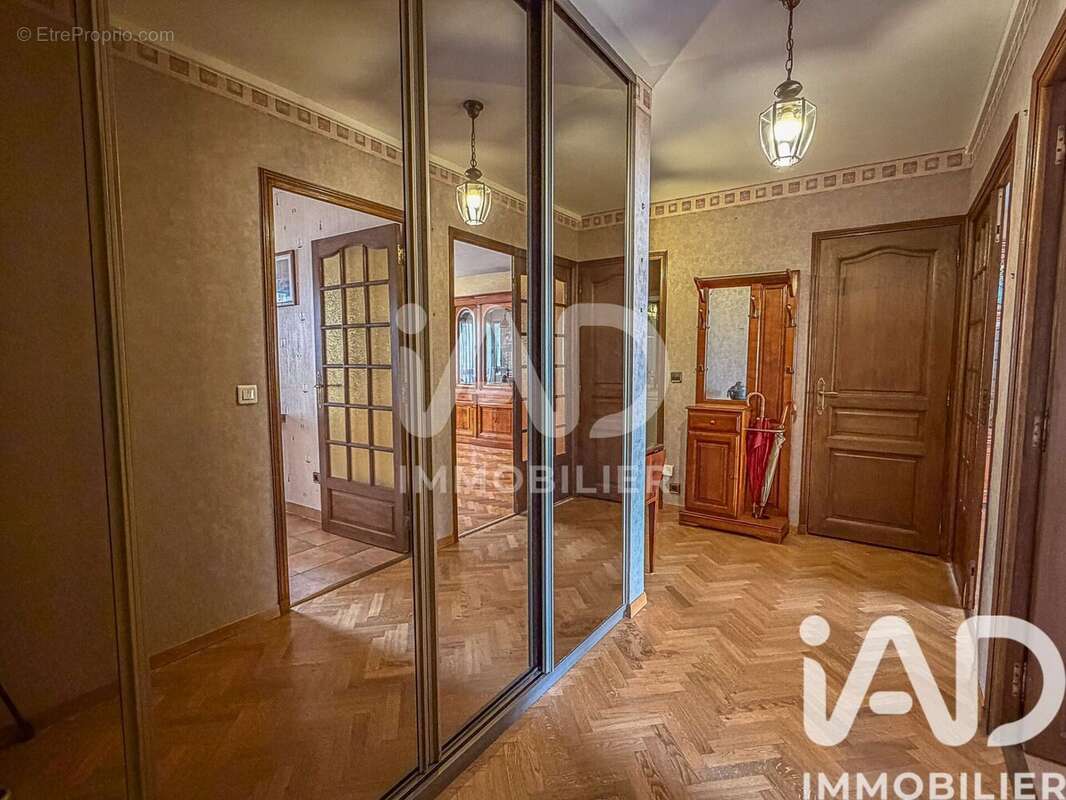 Photo 3 - Appartement à BRY-SUR-MARNE