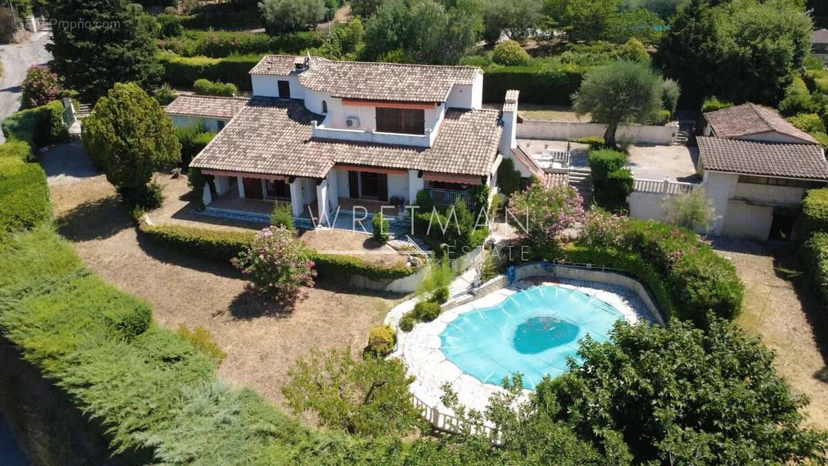 Maison à MONTAUROUX