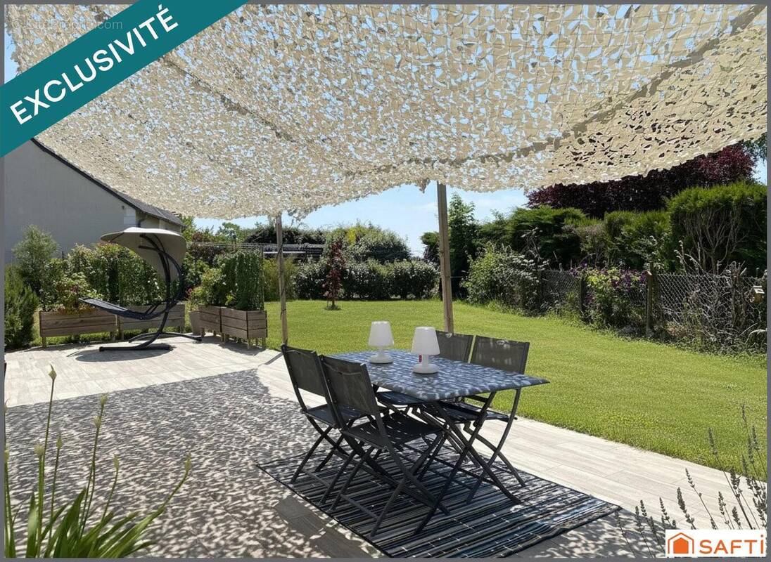 Photo 1 - Maison à ROCHECORBON