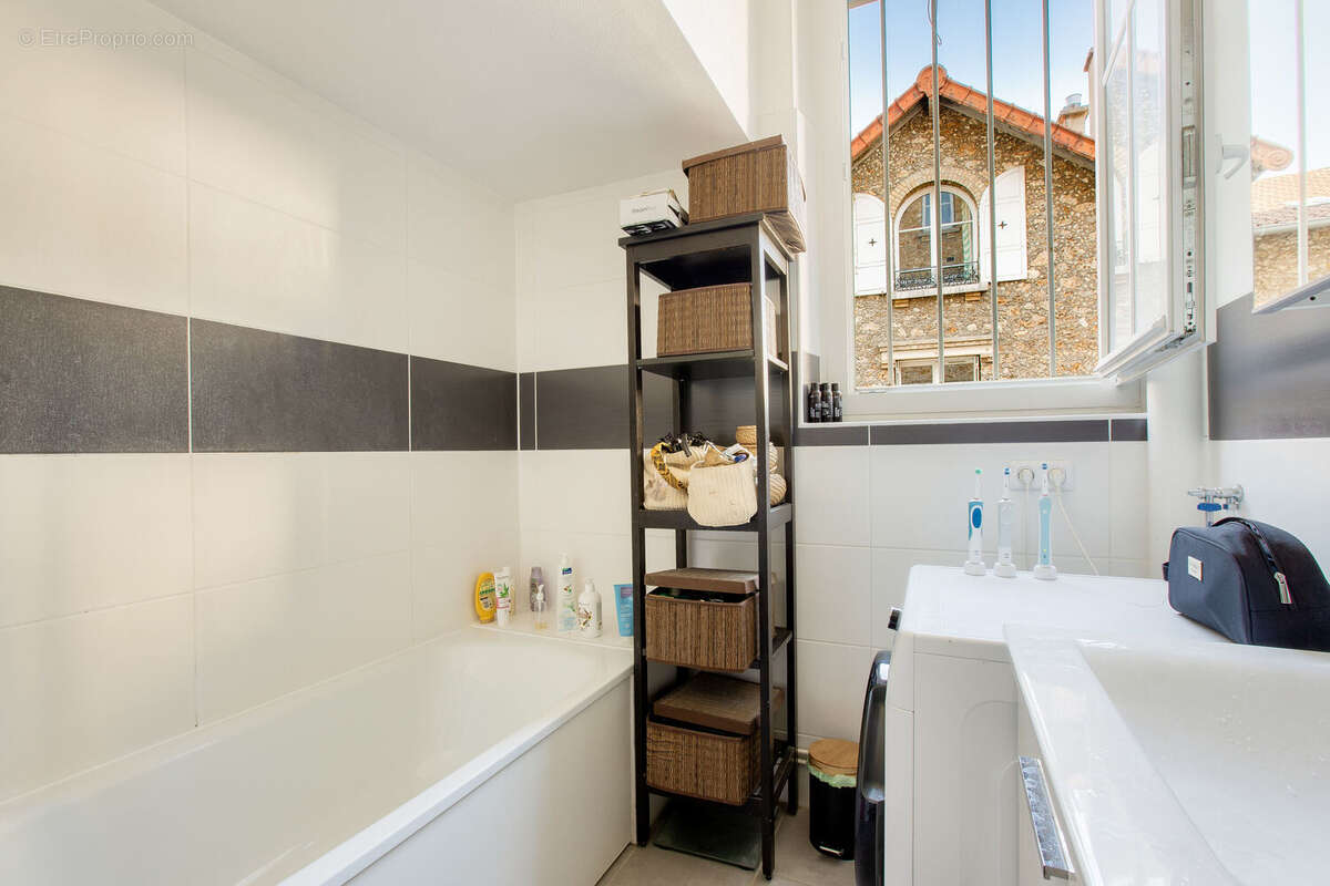 Photo 9 - Appartement à VERSAILLES