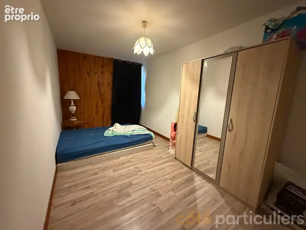 Maison de bourg sur 206m2 habitable située entre Lignieres et St Amand - photo 9