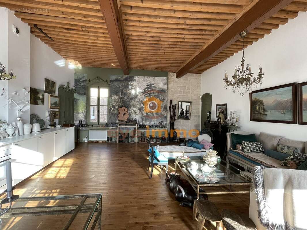 Appartement à PEZENAS