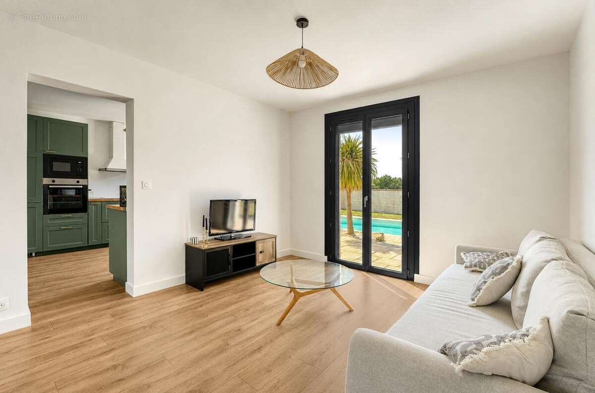 Maison 160 m² à Plaisance-Du-Touch  - photo 9
