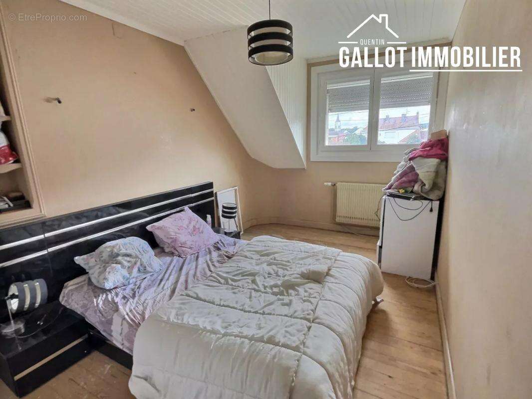 Maison à AVESNES-LE-SEC