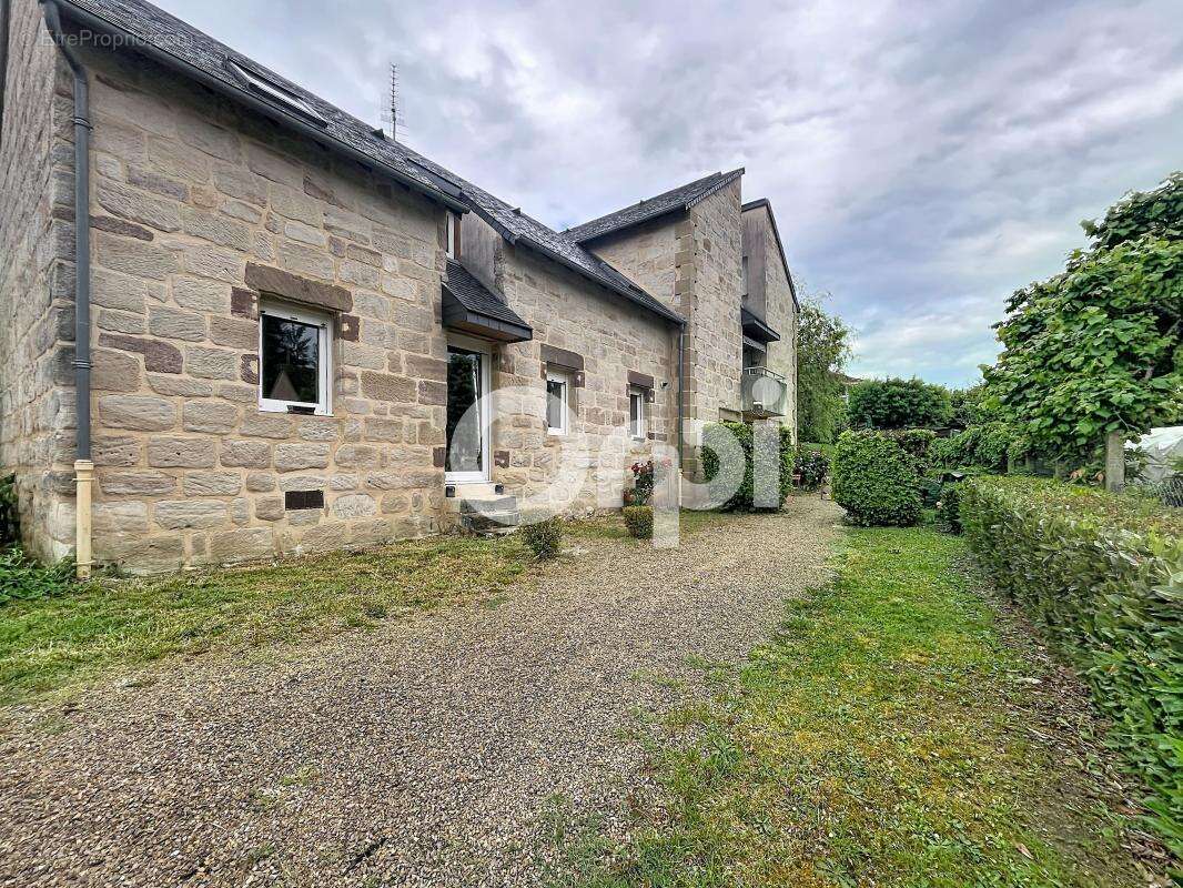 Appartement à MALEMORT-SUR-CORREZE