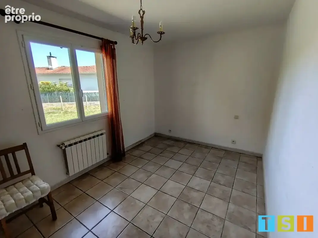 MONTREJEAU: villa de plain-pied sur un terrain de 18828 m². - photo 10