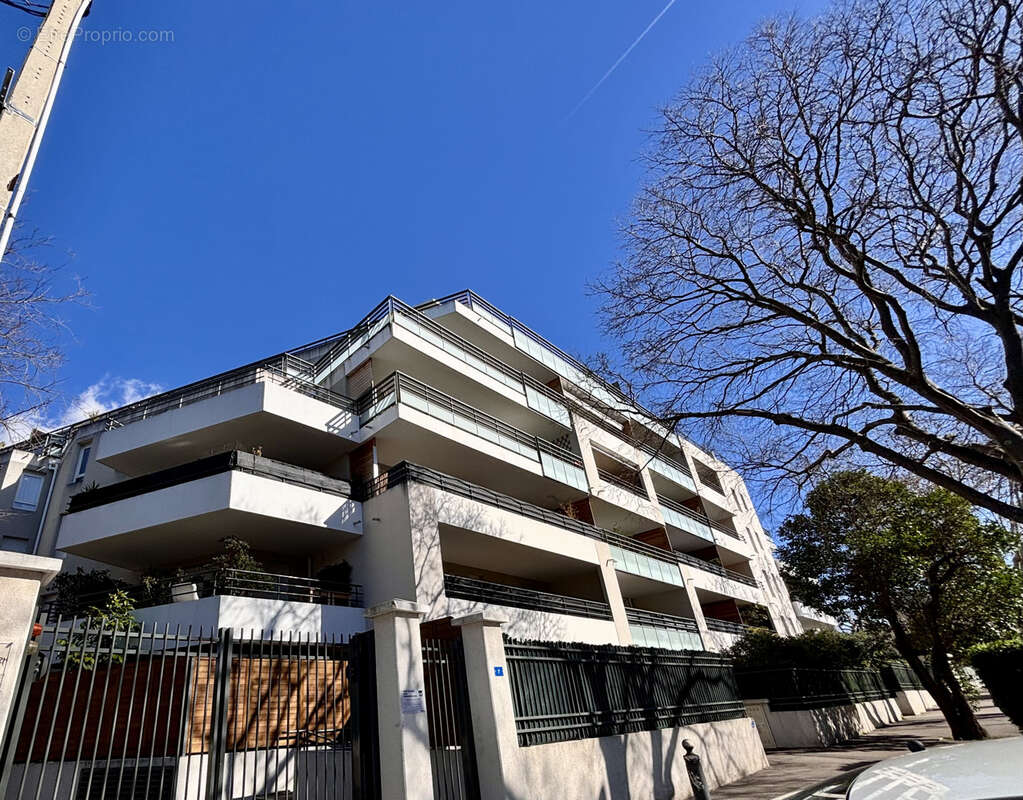 Appartement à MARSEILLE-9E