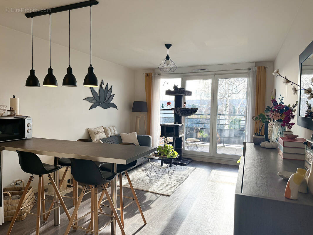 Appartement à TREMBLAY-EN-FRANCE