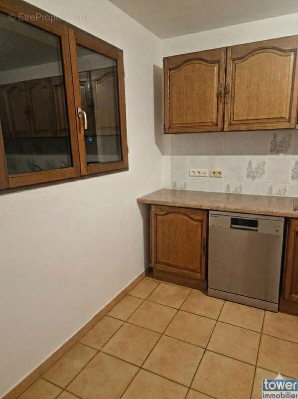 Perigord plain-pied 4 chambres 3000m2 plat et clos - photo 9