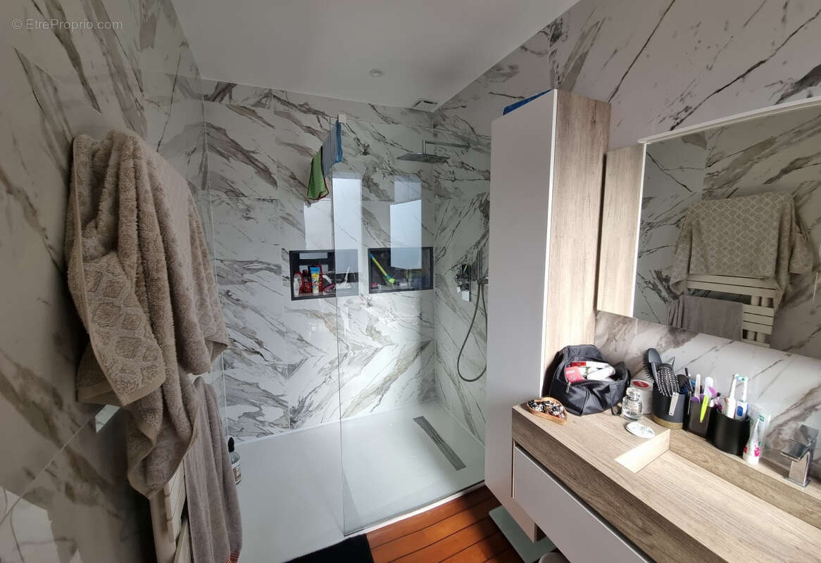 Maison à PUGET-SUR-ARGENS