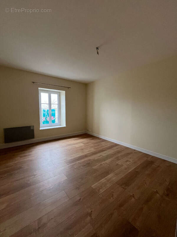 Maison à LA CHAUSSAIRE