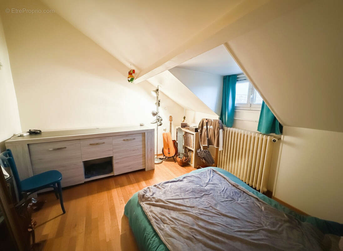 Appartement à MAINVILLIERS