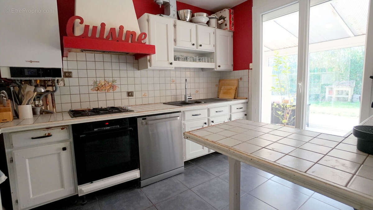 Maison à EPONE