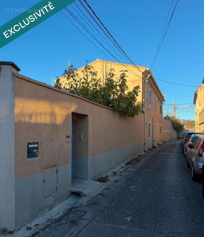 Photo 2 - Maison à LUNEL