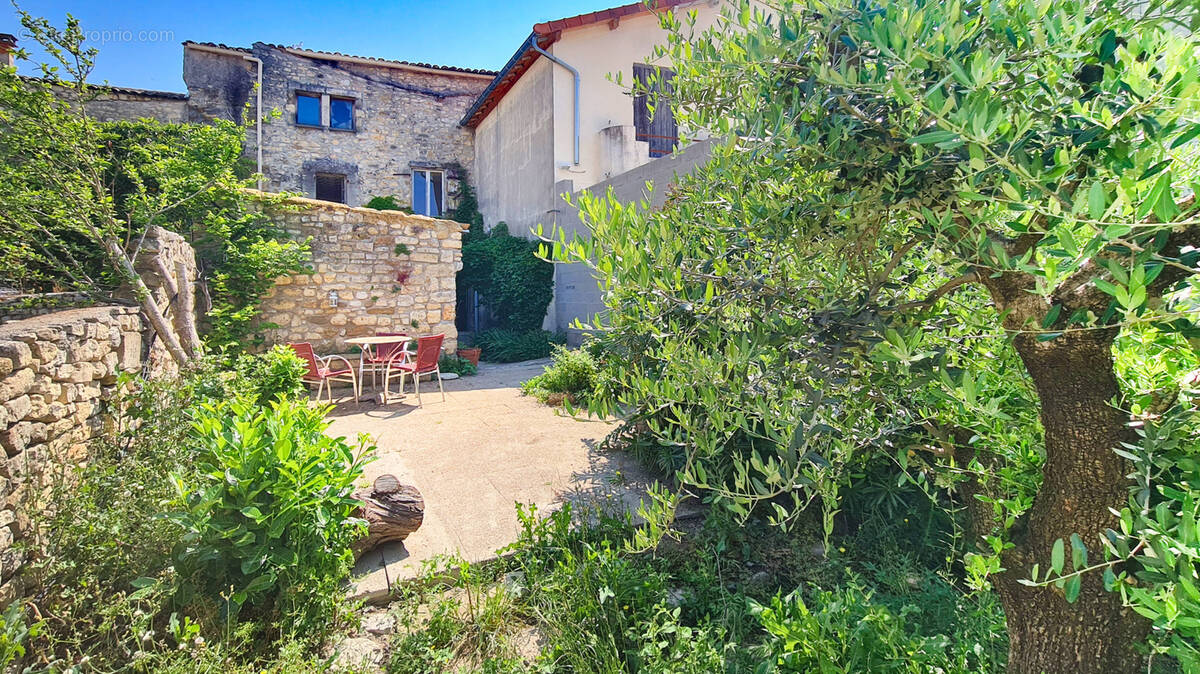 Maison à UZES