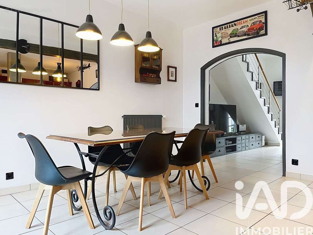 Photo 5 - Maison à CHAMPS-SUR-MARNE