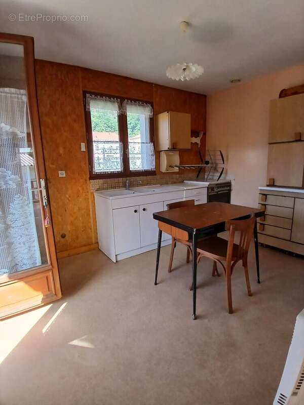 Maison 53 m² à Vorey  - photo 2