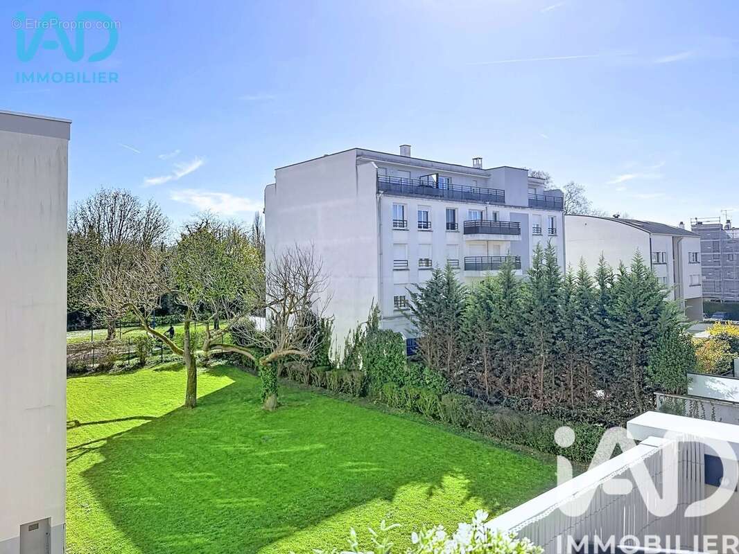 Photo 4 - Appartement à CHOISY-LE-ROI