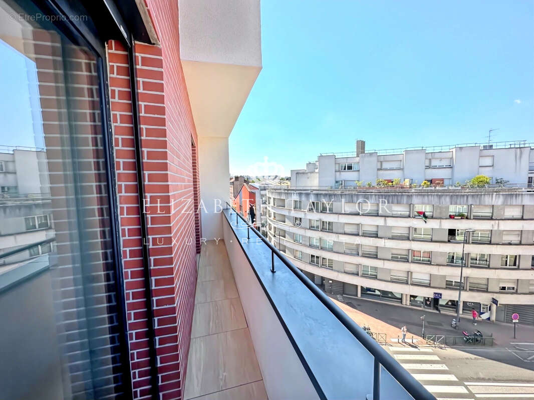 Duplex rooftop - vue panoramique - ascenseur - hyper centre malakoff - photo 14