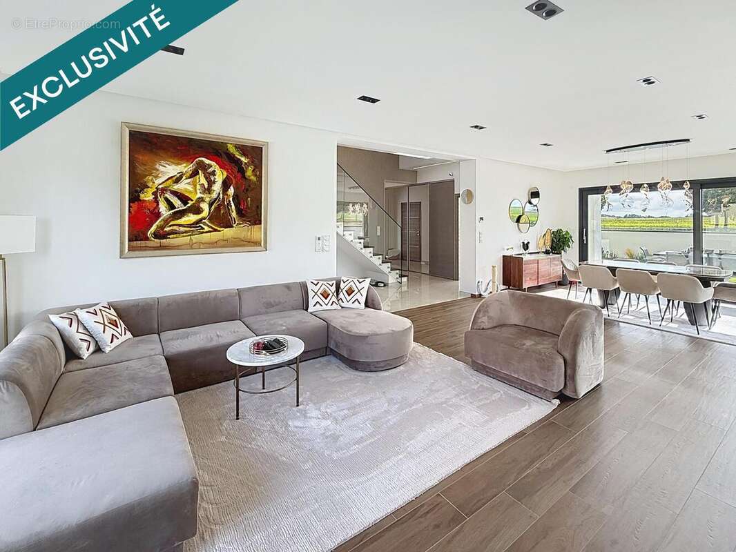 Maison 200 m² à Loivre  - photo 2