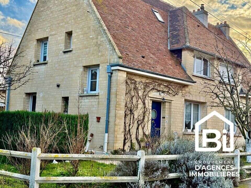 Maison à CAEN