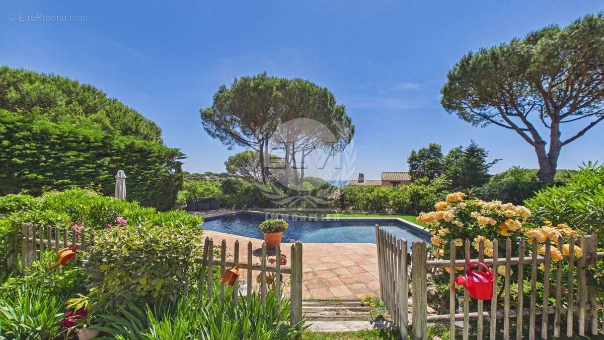 Maison à SAINTE-MAXIME