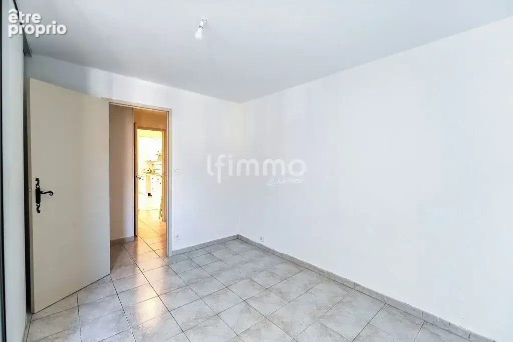 Appartement T3 et sa belle terrasse 13014 - photo 12