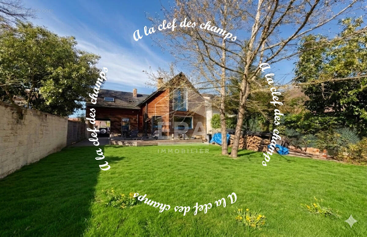 Maison à BURES-SUR-YVETTE