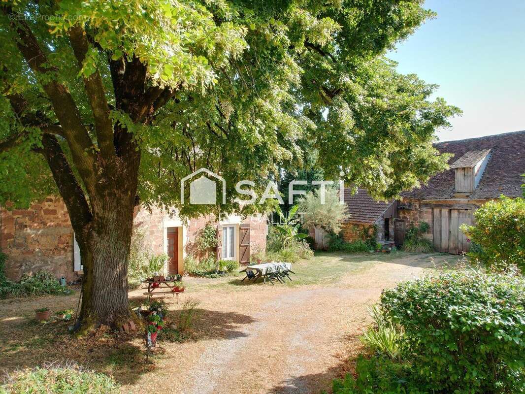 Maison 115 m² à Louignac  - photo 6