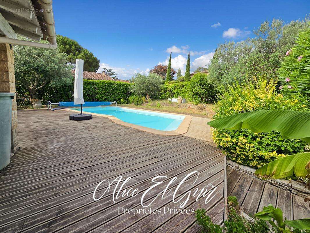 PROCHE CARCASSONNE - Maison T6 jardin garage piscine - photo 18
