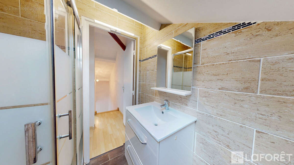 Reims - secteur émile zola - duplex 48 m² avec terrasse - photo 6