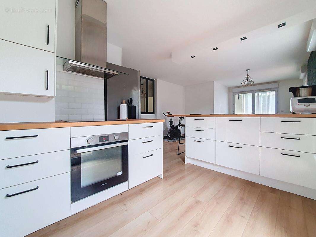 Appartement à MIONS