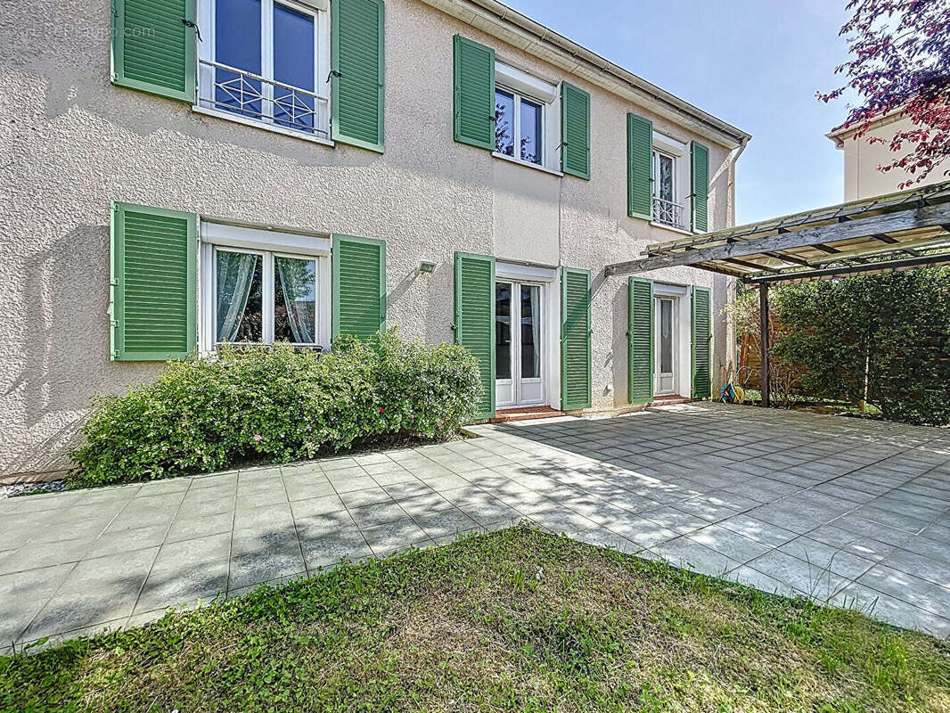 Maison kauffman&broad  - 6 pièce(s) - 145 m² secteur morangis - photo 15