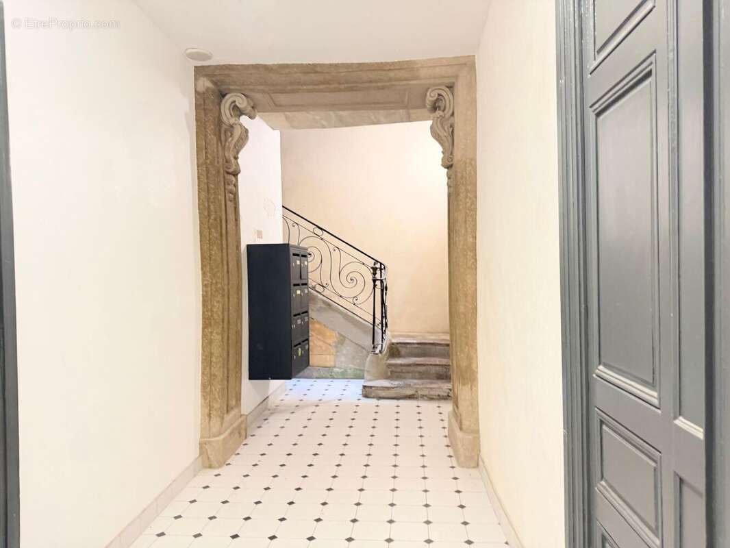 Photo 5 - Appartement à AVIGNON