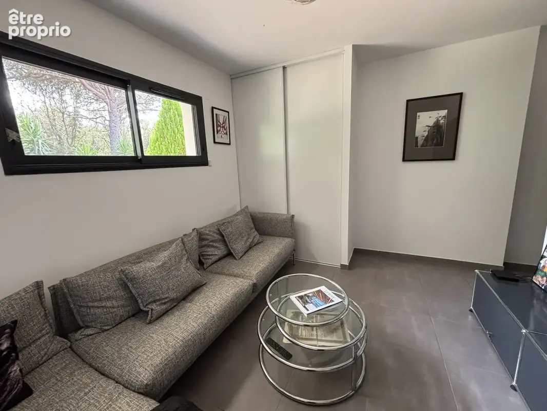 Appartement de 114m2 sur 2 niveaux  avec jardin aménagé dans résidence sécurisée avec piscine - photo 14