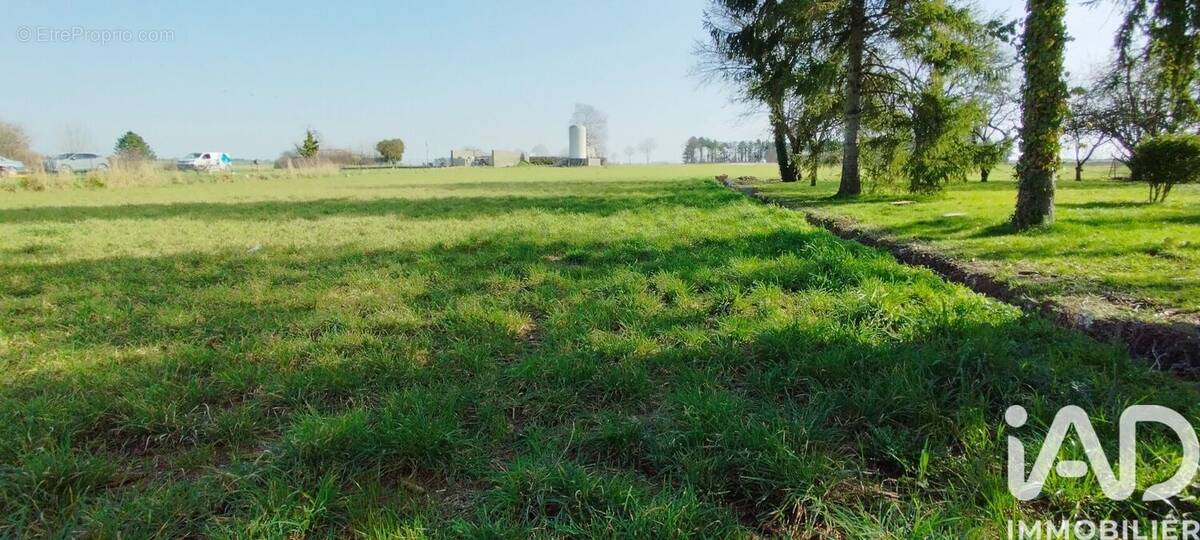 Photo 1 - Terrain à SOMME-SUIPPE