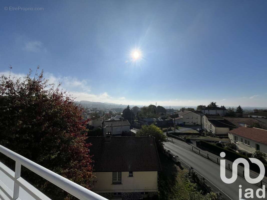 Photo 2 - Appartement à POUZAUGES